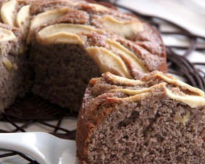 pastel de crema marrón